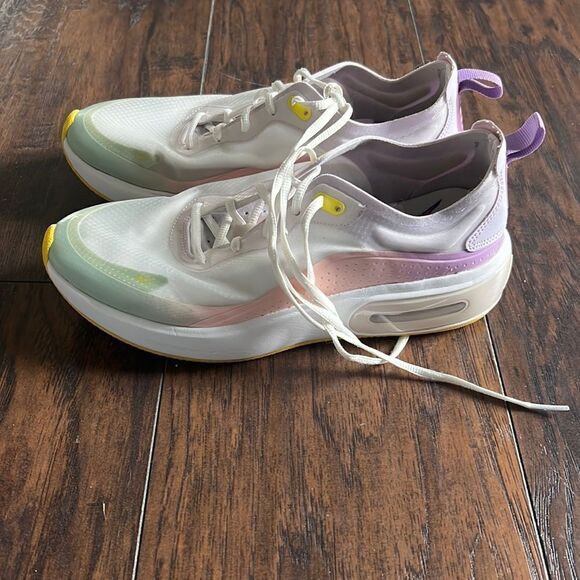 womens air max dia se white opti yellow women’s size 9 in GUC - Picture 1 of 9